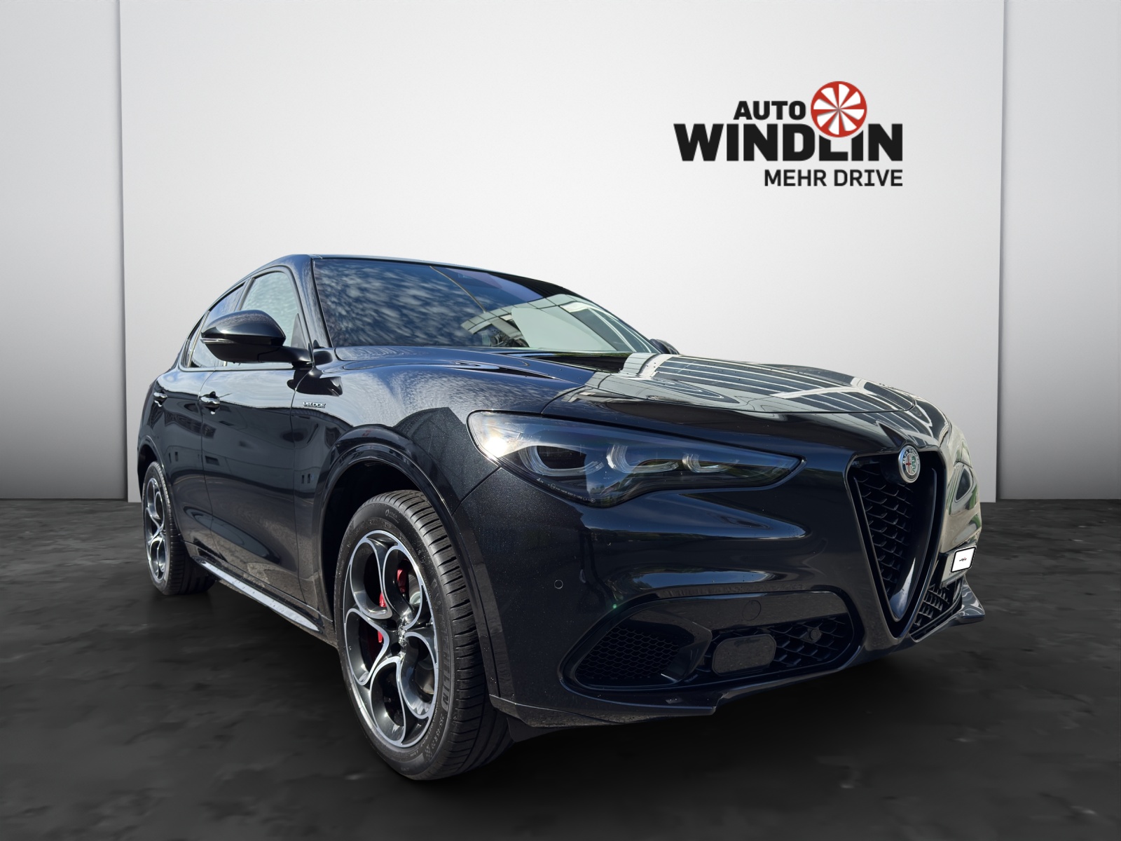 ALFA ROMEO Stelvio 2.0 Q4 280 Veloce-image-0