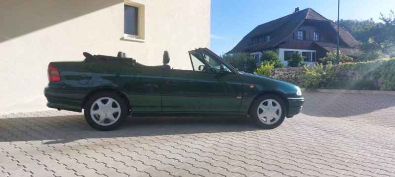 OPEL Astra Caprio Bertone 1.8i 16V-image-2