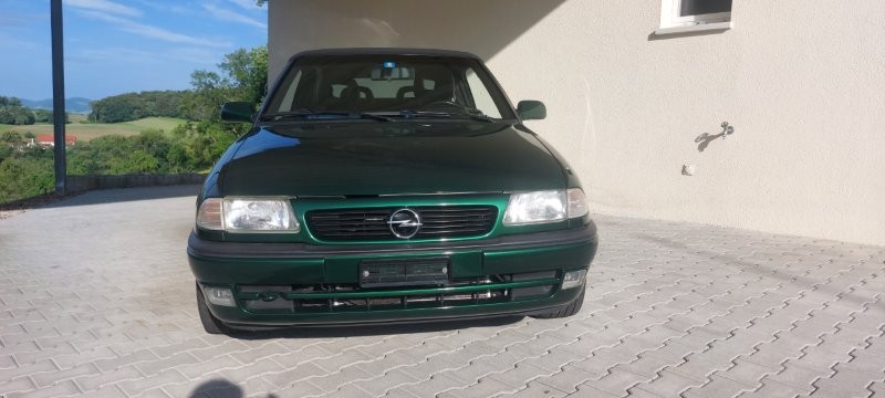 OPEL Astra Caprio Bertone 1.8i 16V-image-0