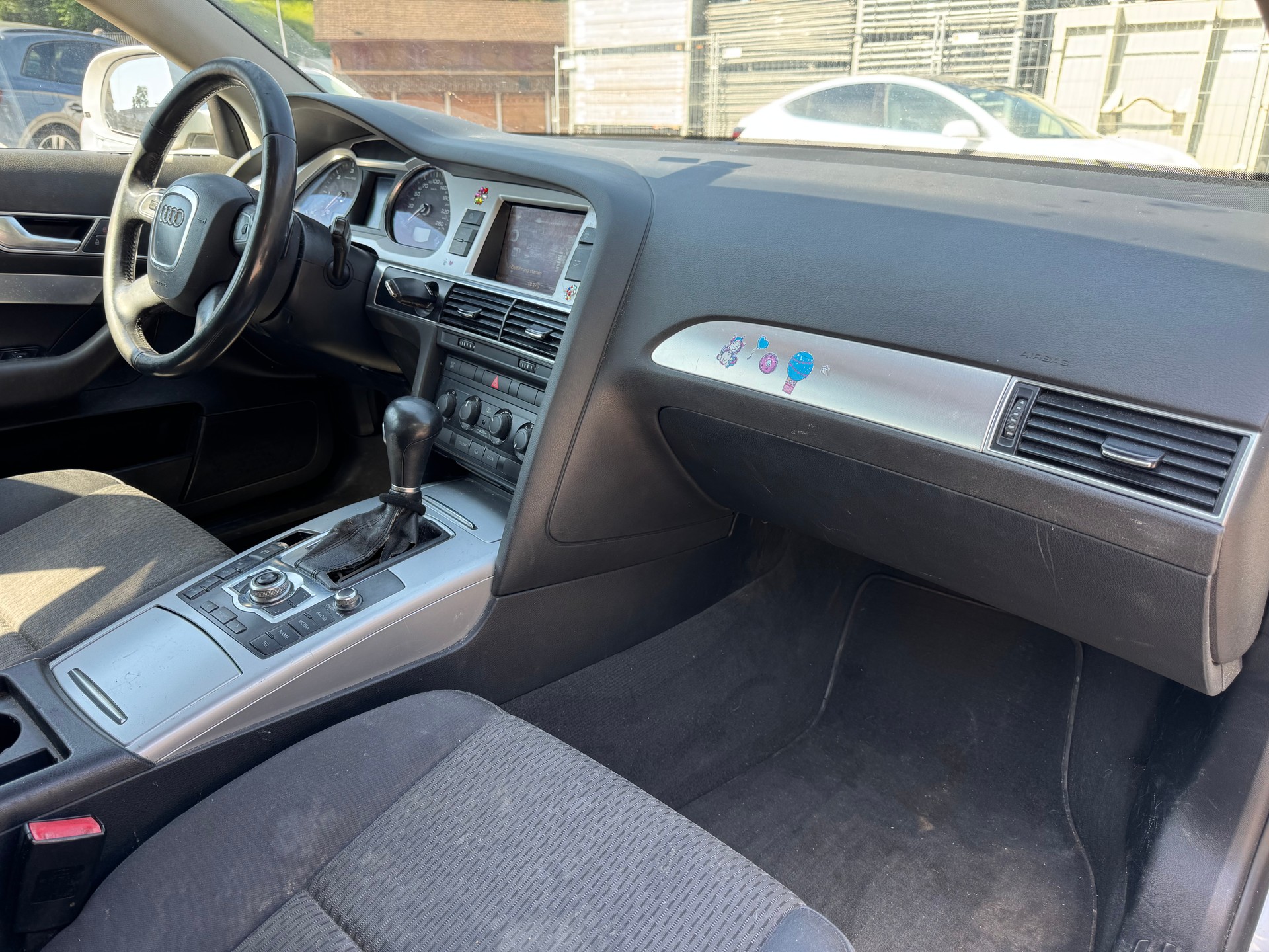 AUDI A6 Avant 2.0 TDIe multitronic-image-11