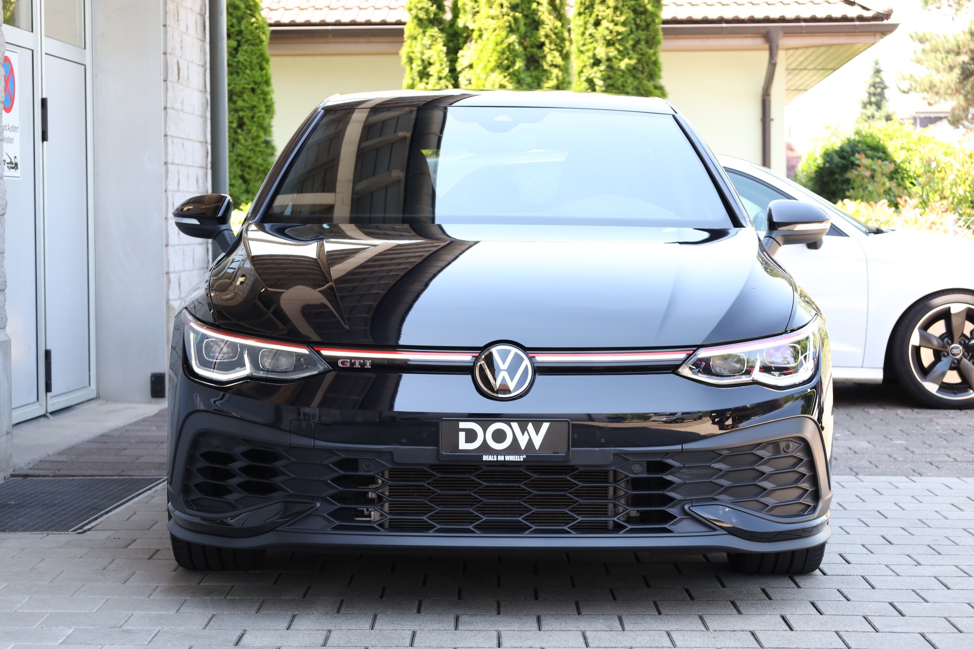 VW Golf 2.0 TSI GTI Clubsport DSG-image-5