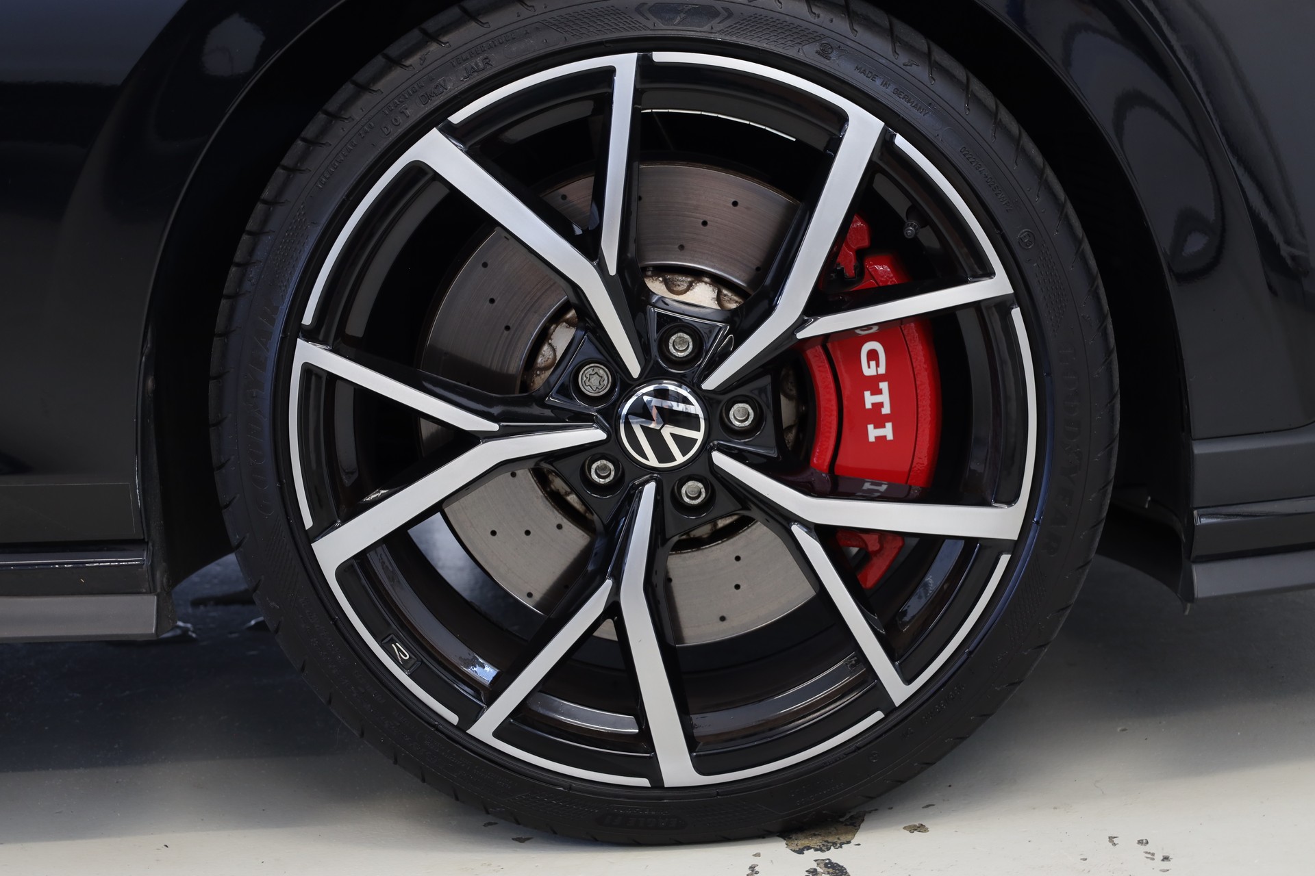 VW Golf 2.0 TSI GTI Clubsport DSG-image-24