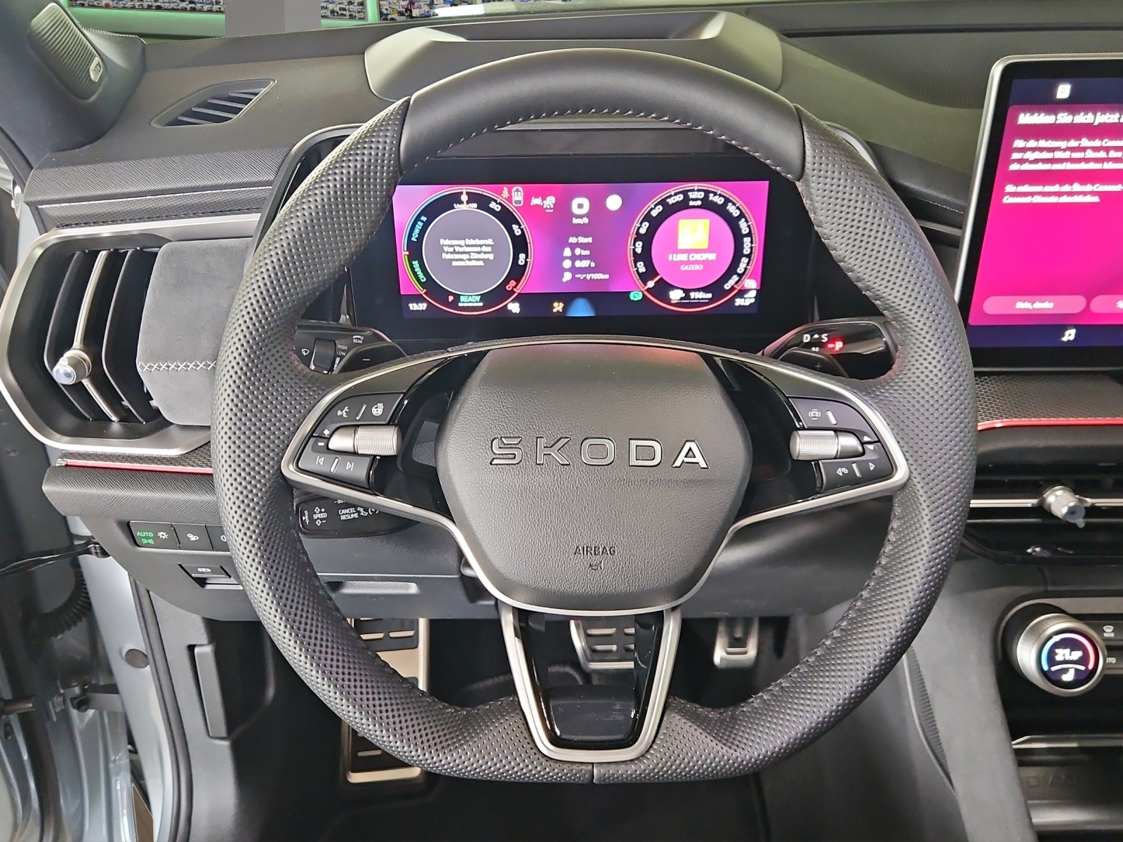 SKODA Kodiaq 1.5 TSI PHEV Sportline-image-11