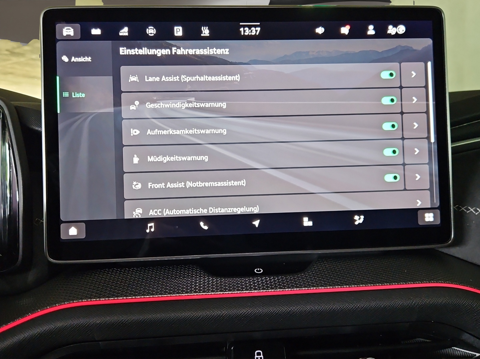 SKODA Kodiaq 1.5 TSI PHEV Sportline-image-16