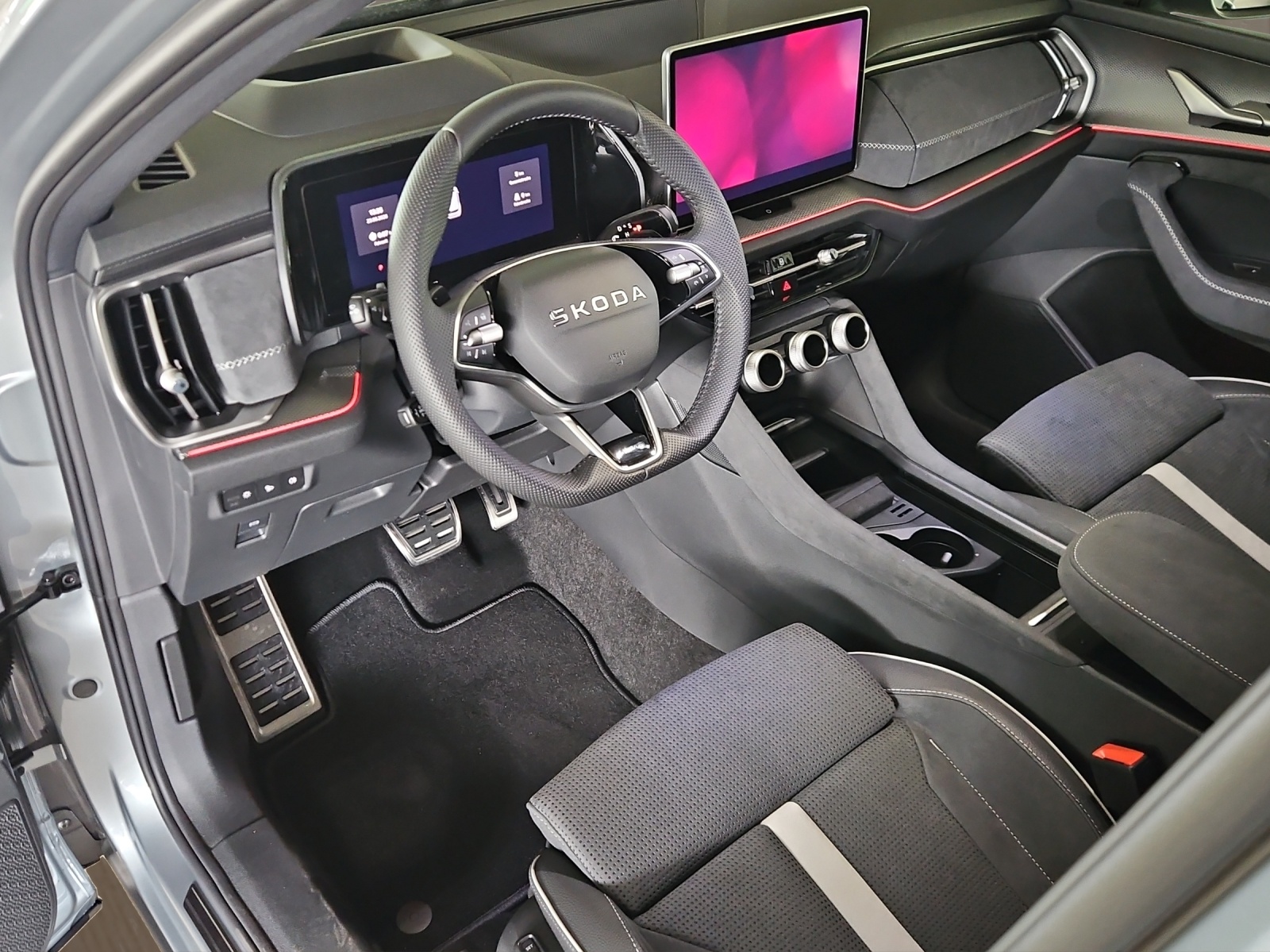 SKODA Kodiaq 1.5 TSI PHEV Sportline-image-6