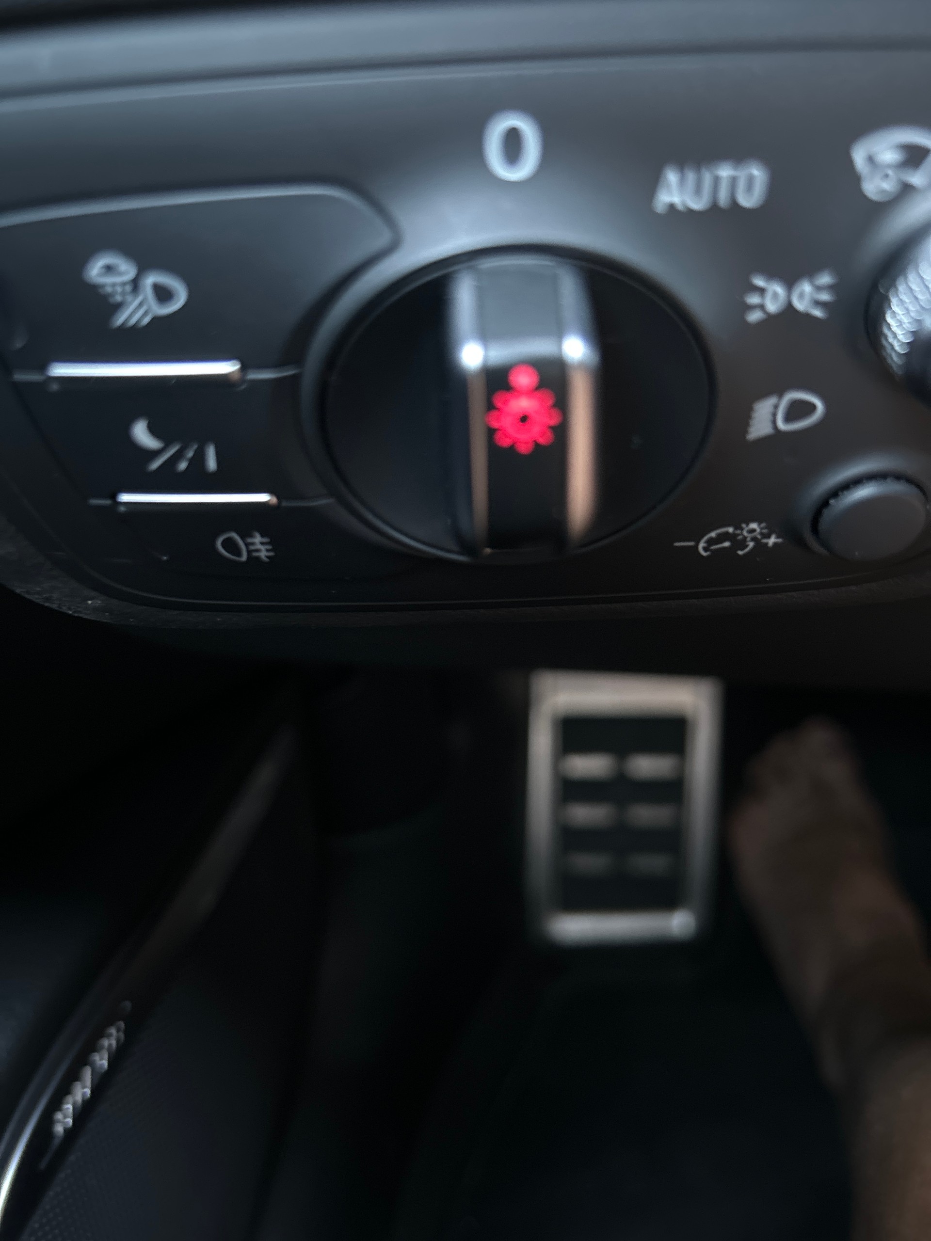 AUDI RS6 Avant 4.0 TFSI V8 quattro Tiptronic Keramikbremsanlage, und alles Zubehör-image-10