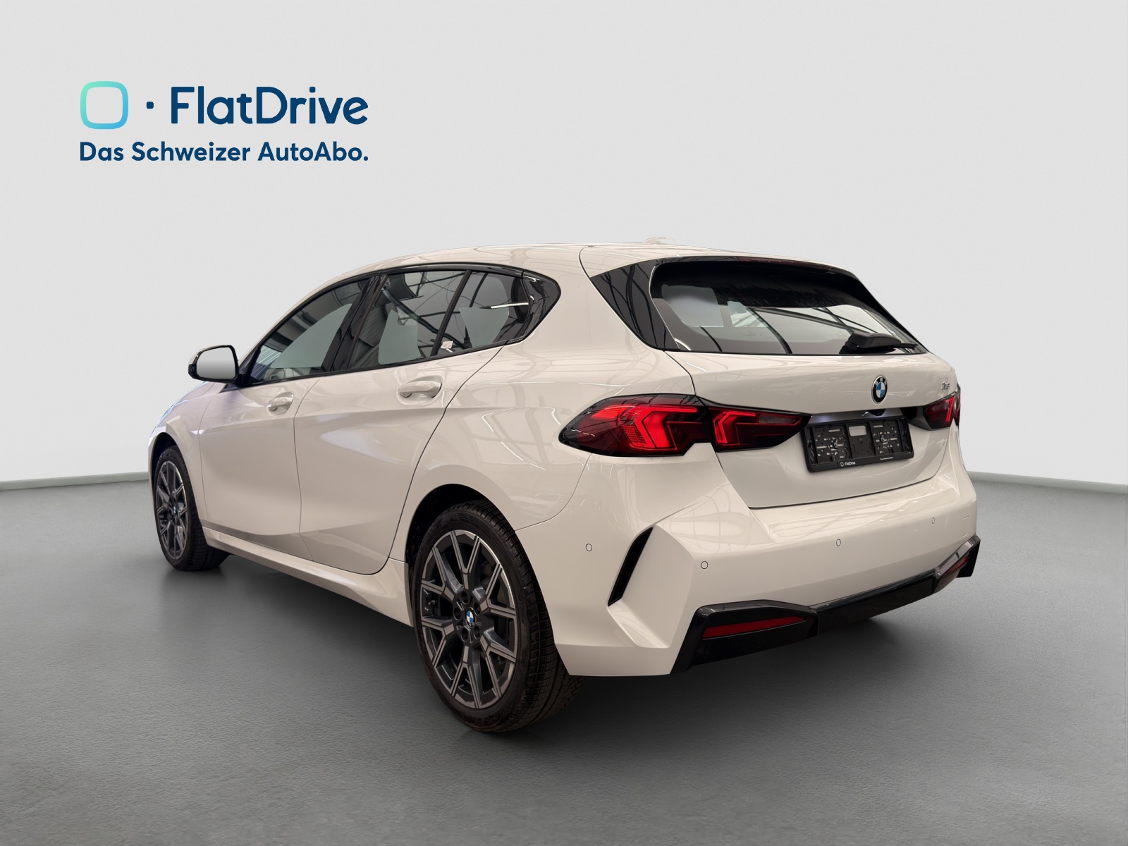 BMW 116 Steptronic - Navi - Rückfahrkamera - Adapt.-LED-image-2