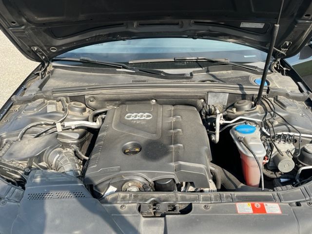AUDI A4 Avant 1.8 TFSI quattro-image-8