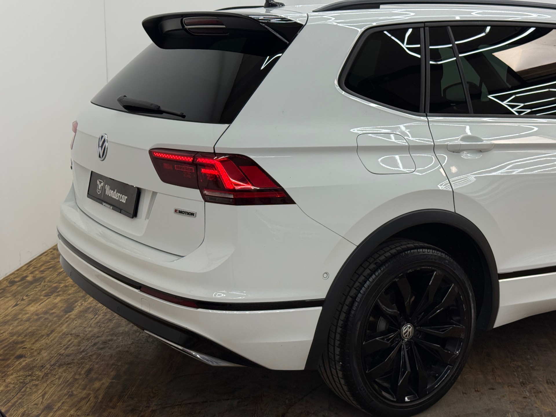 VW Tiguan Allspace 2.0 TDI SCR Highline 4MotionDSG-image-13