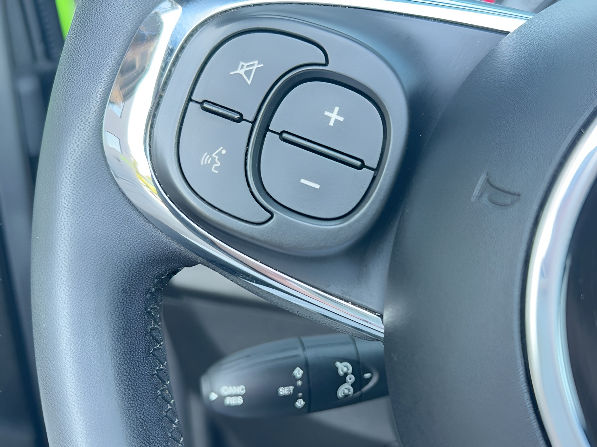 FIAT 500C 1.0 N3 MildHybrid Dolcevita-image-16