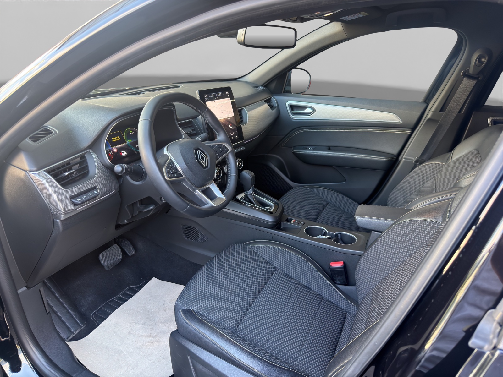 RENAULT Arkana 1.6 E-Tech techno-image-6