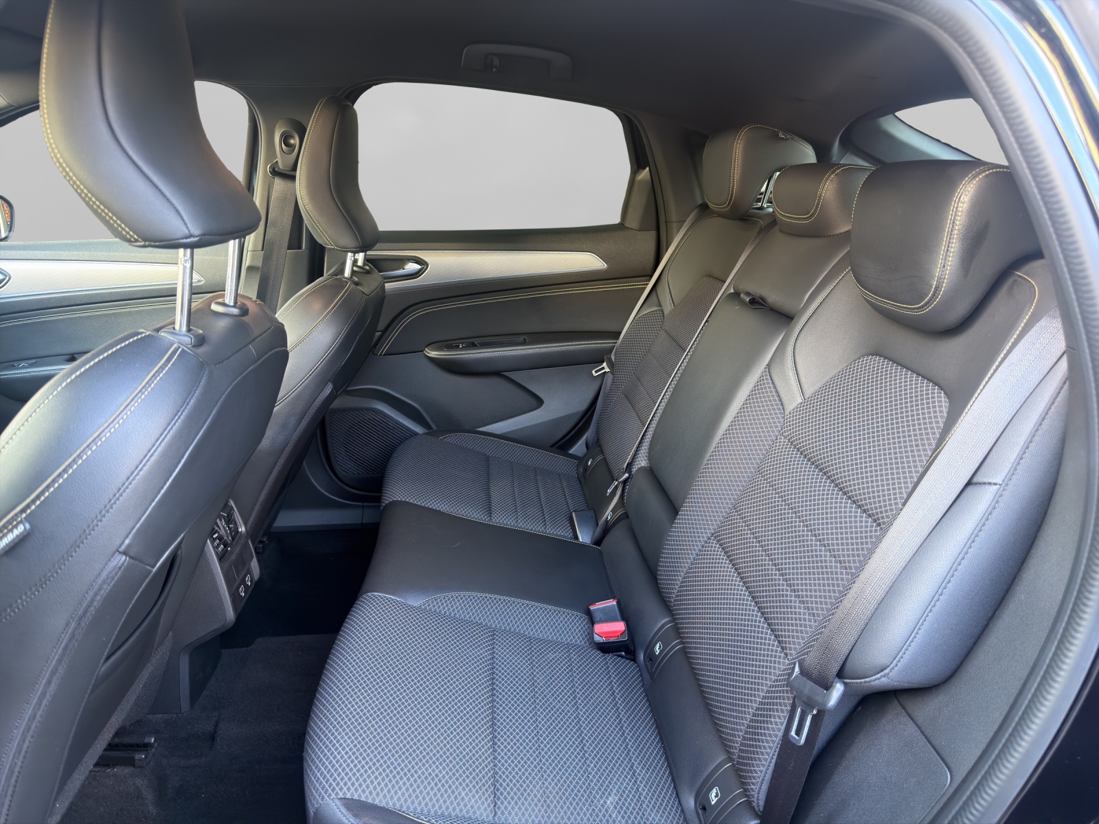 RENAULT Arkana 1.6 E-Tech techno-image-8