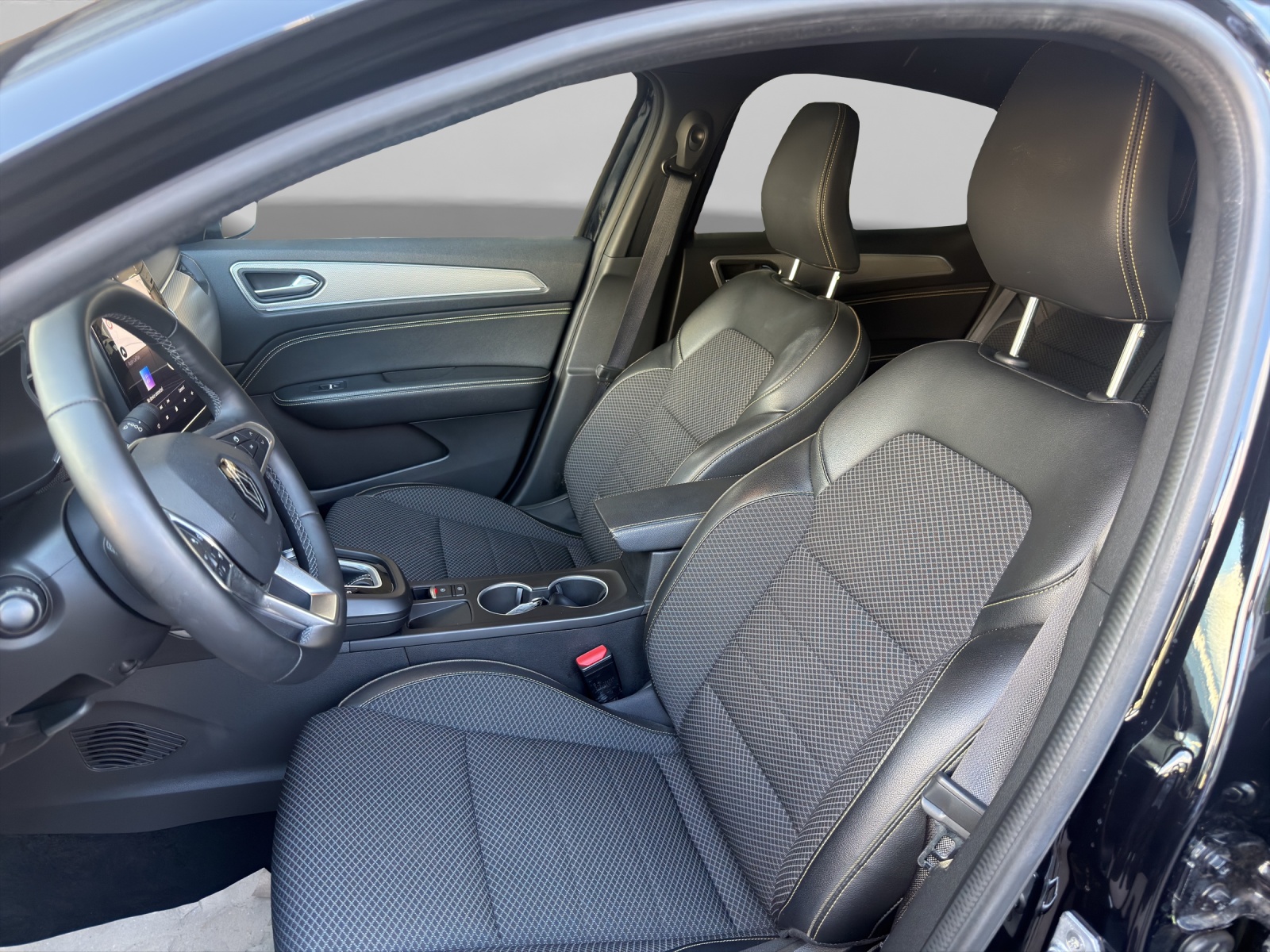 RENAULT Arkana 1.6 E-Tech techno-image-5