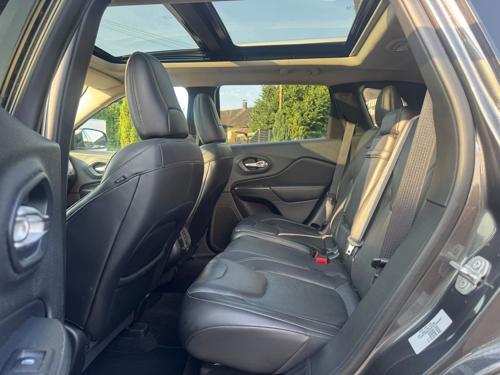 JEEP Cherokee 2.2TD Limited AWD 9ATX AD-image-15