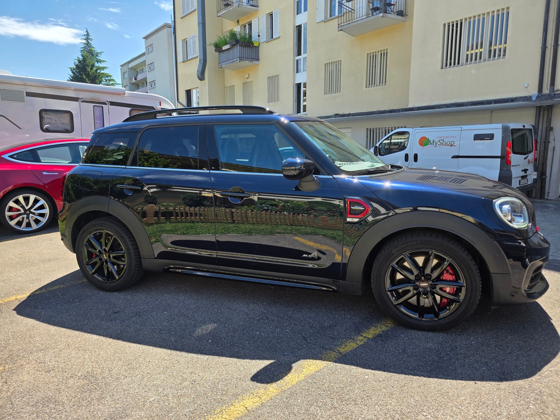 MINI 2.0i John Cooper Works ALL4-image-2