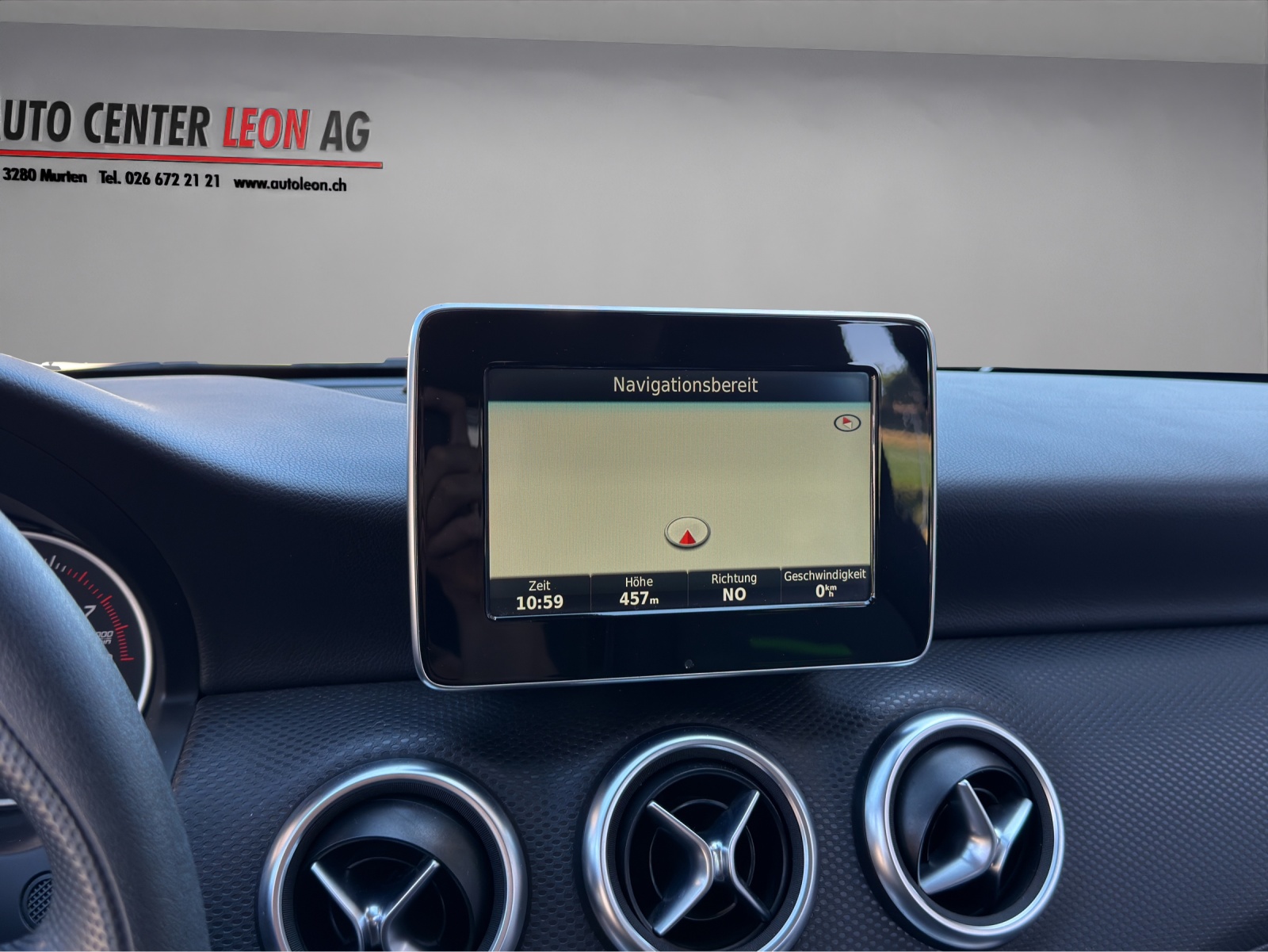 MERCEDES-BENZ A 180 BlueEfficiency Edition Style-image-14