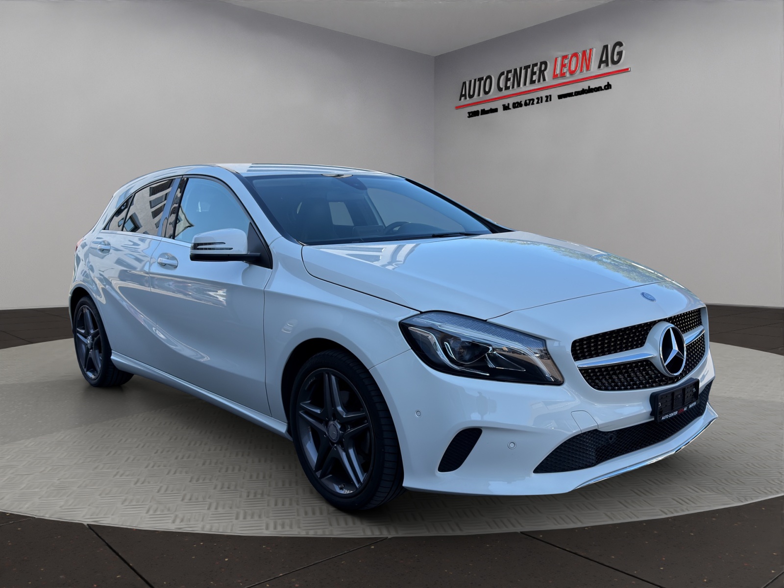 MERCEDES-BENZ A 180 BlueEfficiency Edition Style-image-7