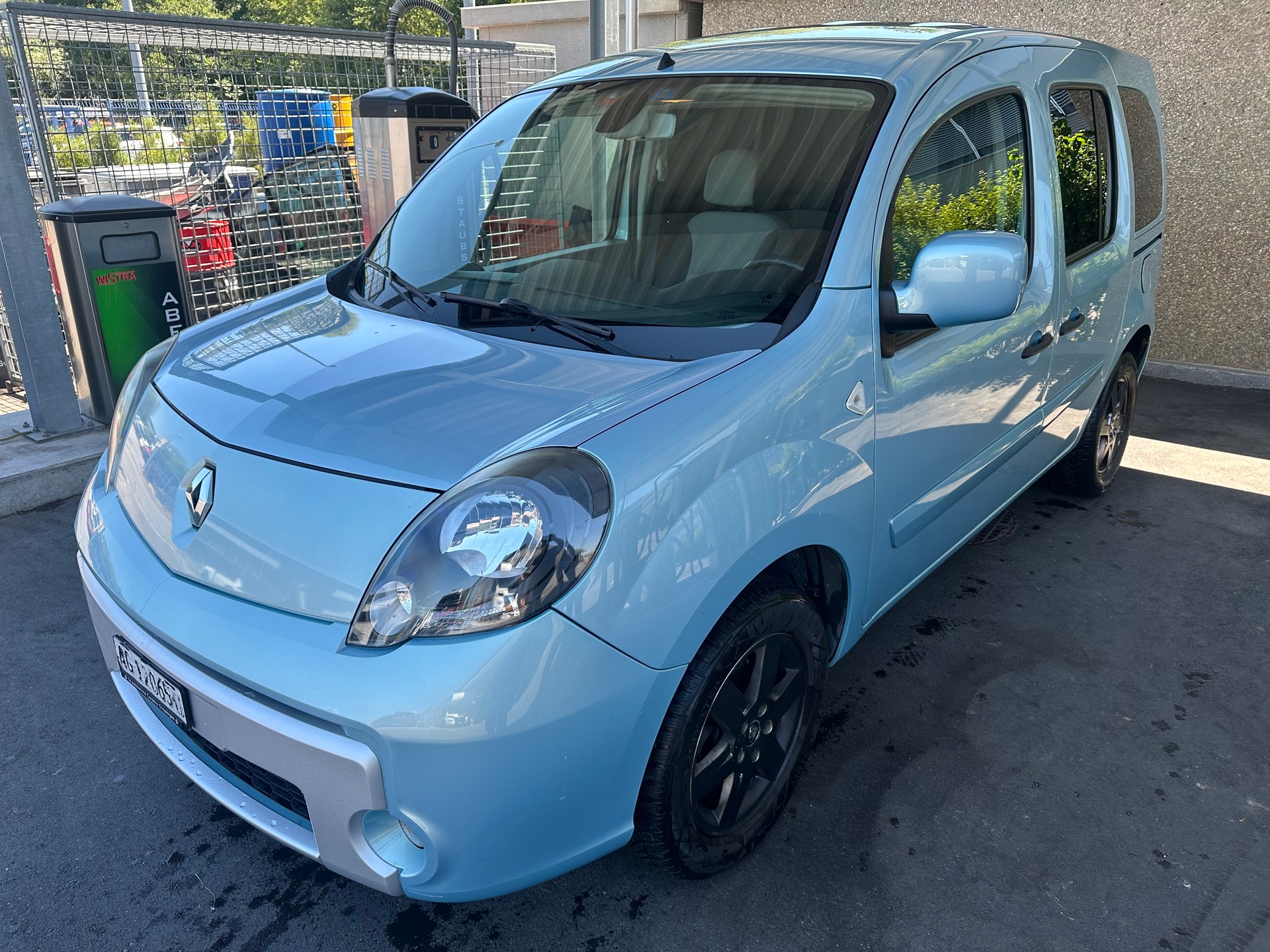 RENAULT Kangoo 1.6 16V Expression-image-1
