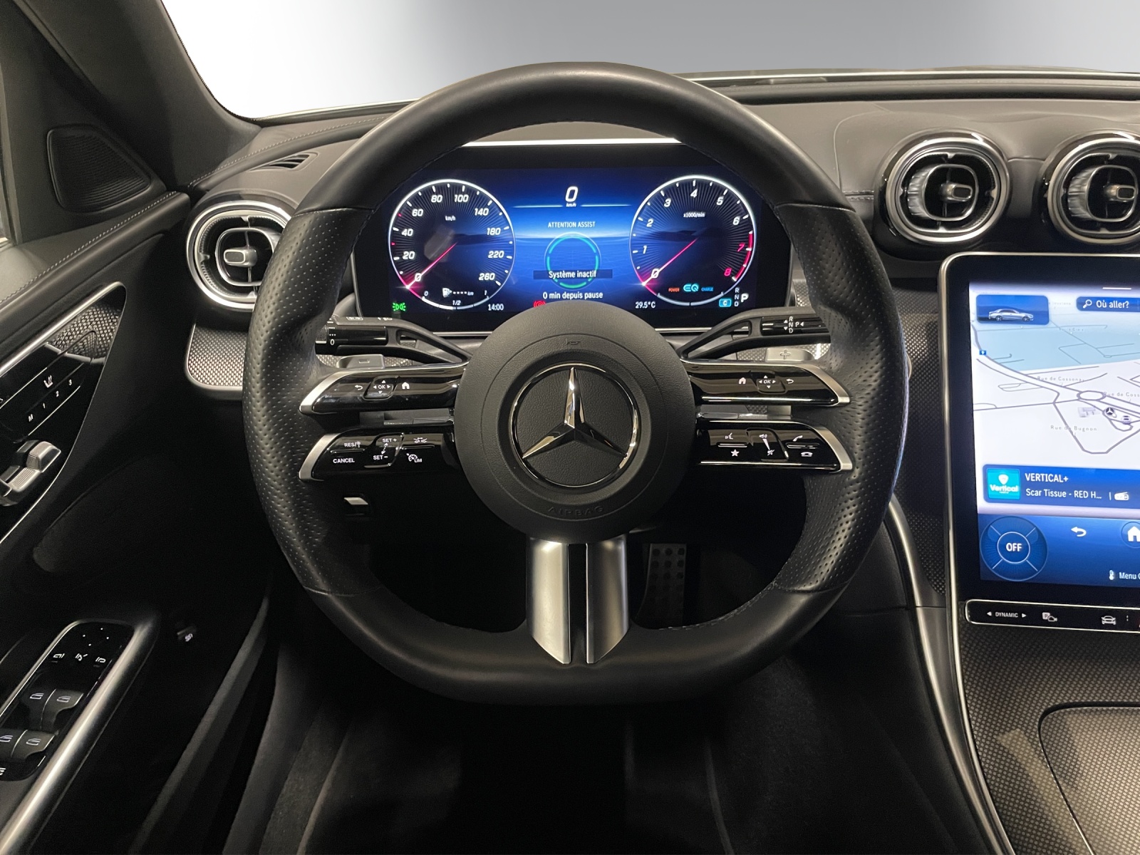 MERCEDES-BENZ C 200 4M AMG Line-image-12