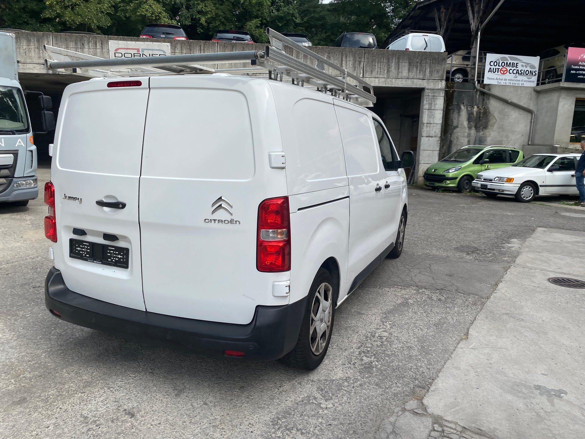 CITROEN Jumpy 1.6 BlueHDi 95 M Komfort-image-3