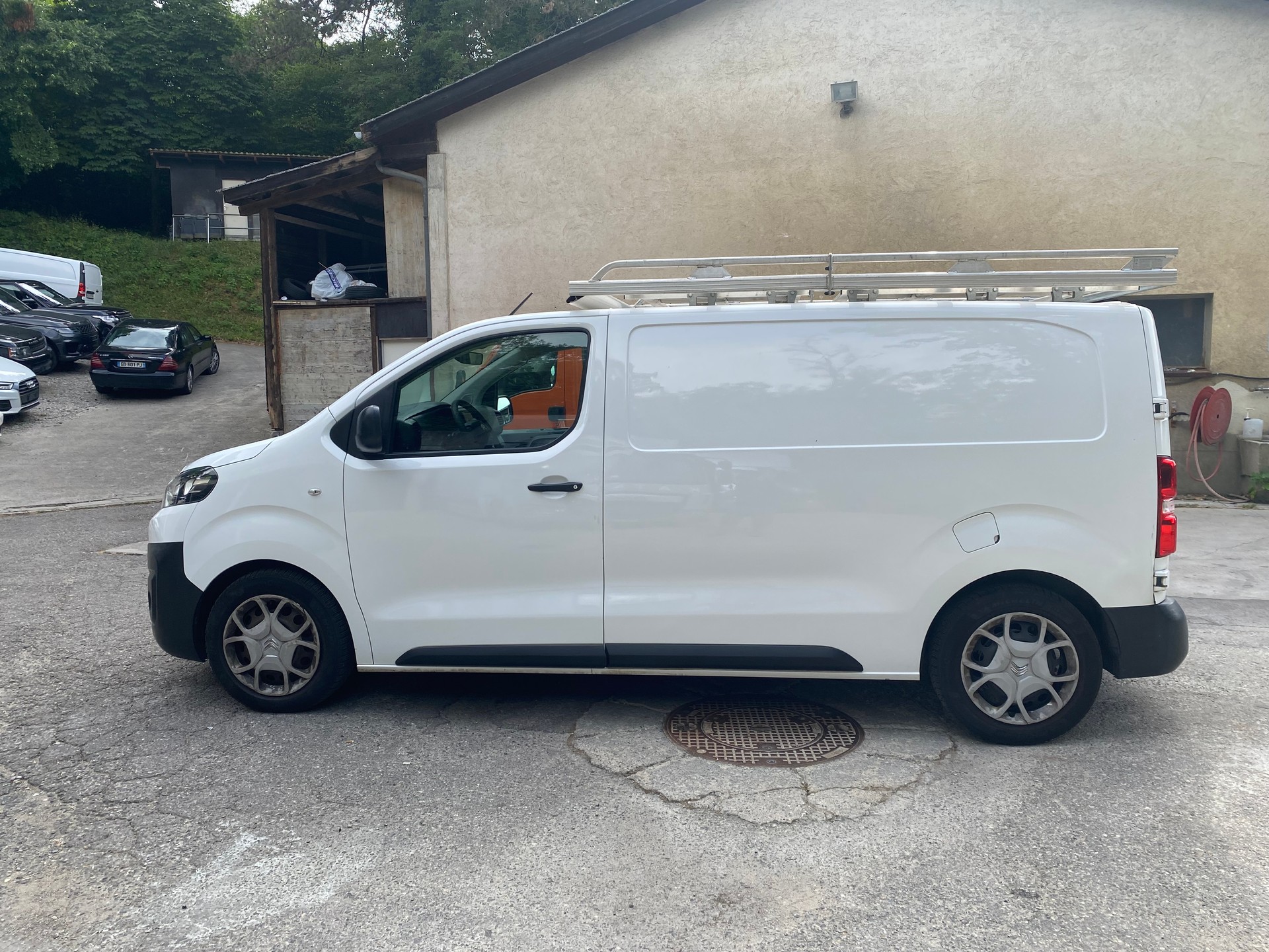 CITROEN Jumpy 1.6 BlueHDi 95 M Komfort-image-4