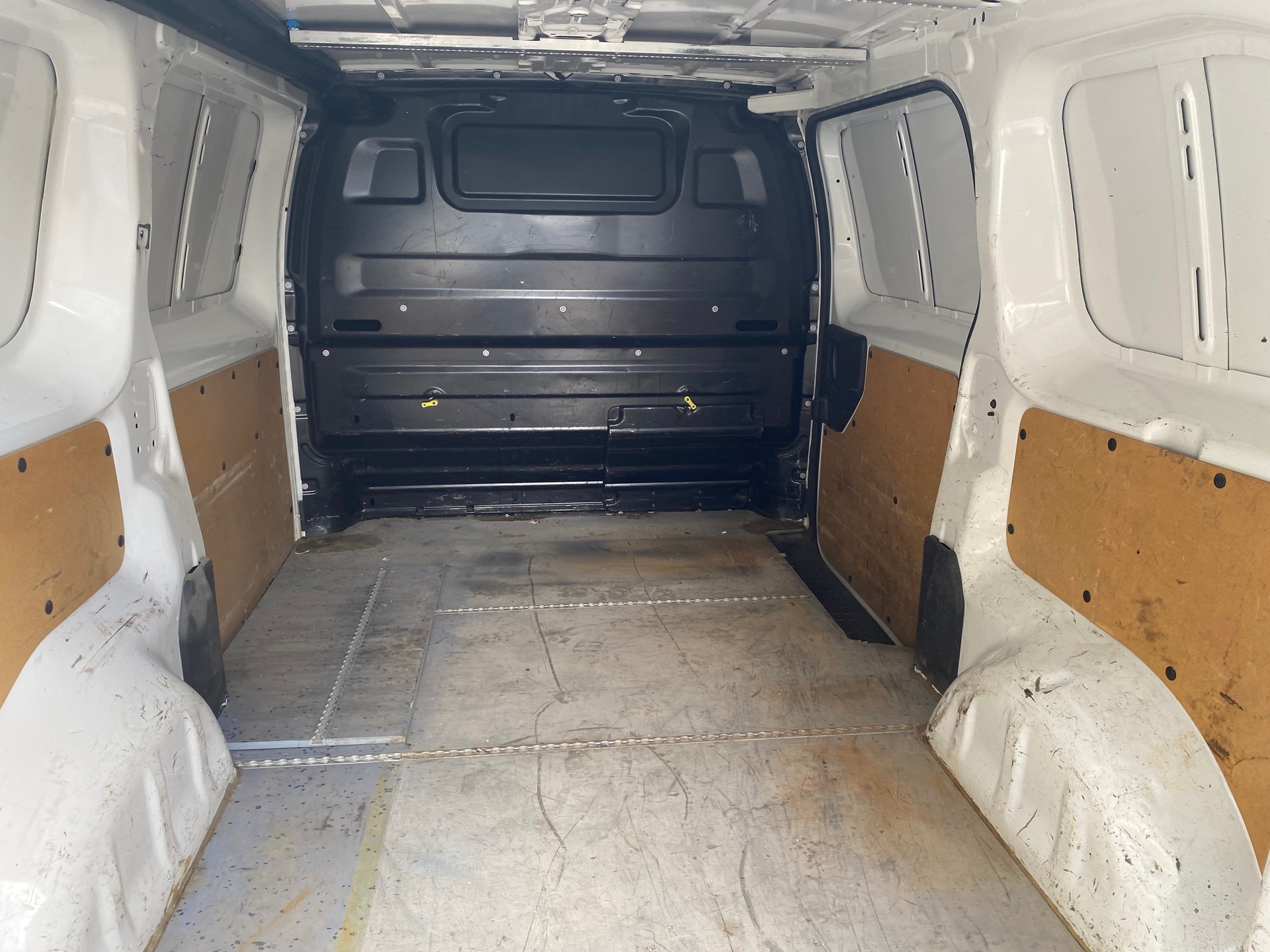 CITROEN Jumpy 1.6 BlueHDi 95 M Komfort-image-8