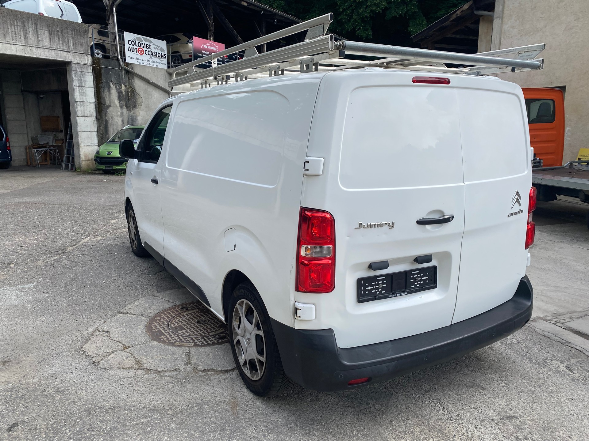 CITROEN Jumpy 1.6 BlueHDi 95 M Komfort-image-2