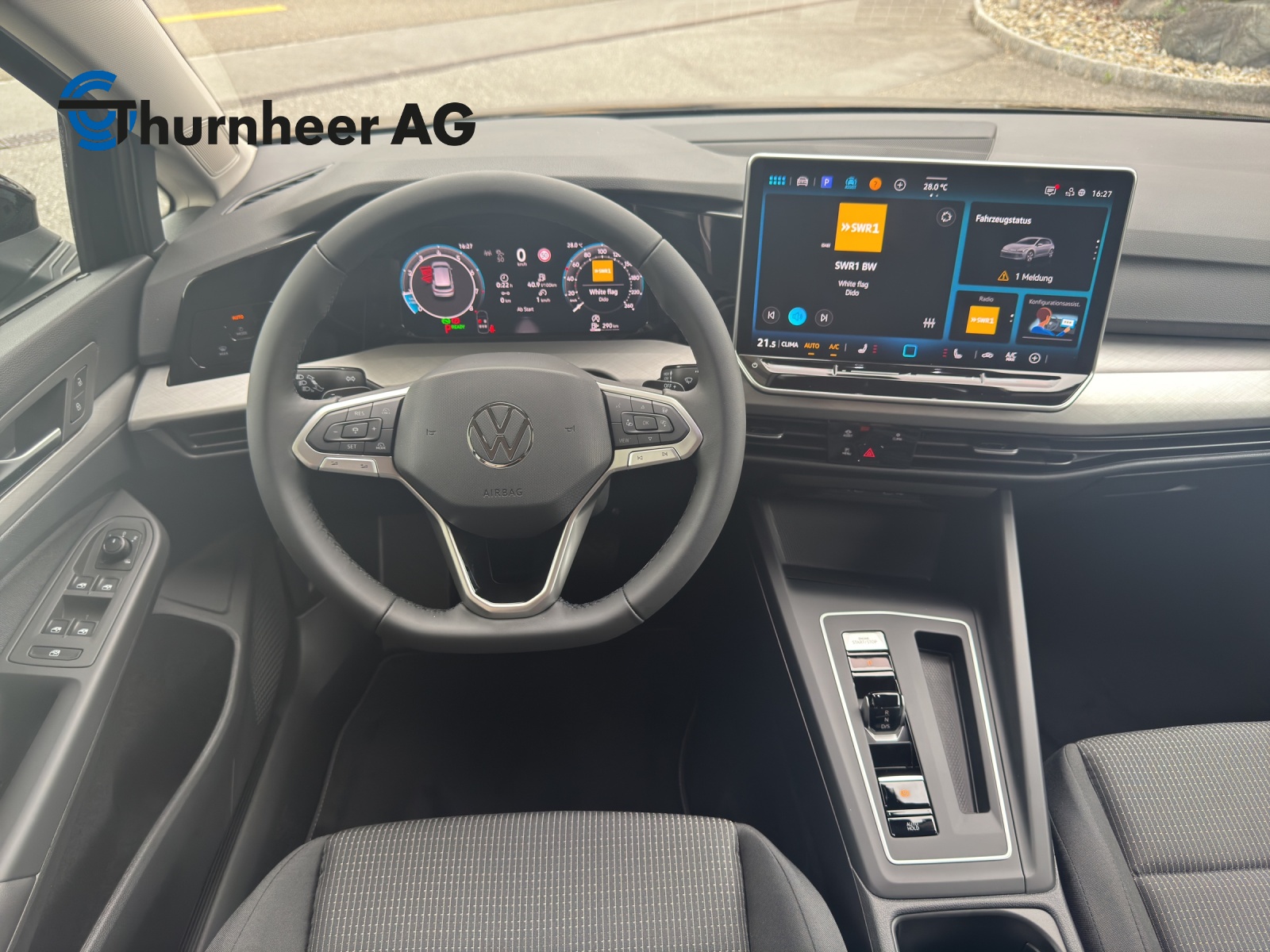 VW Golf 1.5 e TSI mHEV Value DSG-image-10