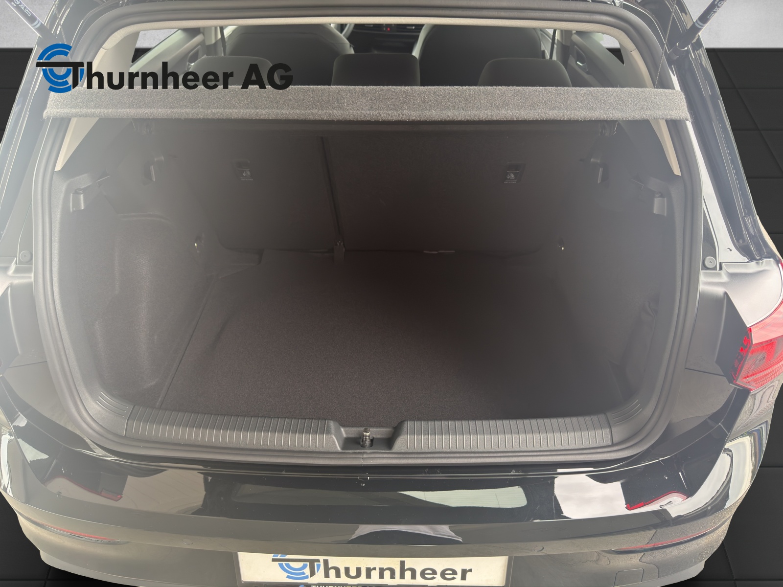 VW Golf 1.5 e TSI mHEV Value DSG-image-12