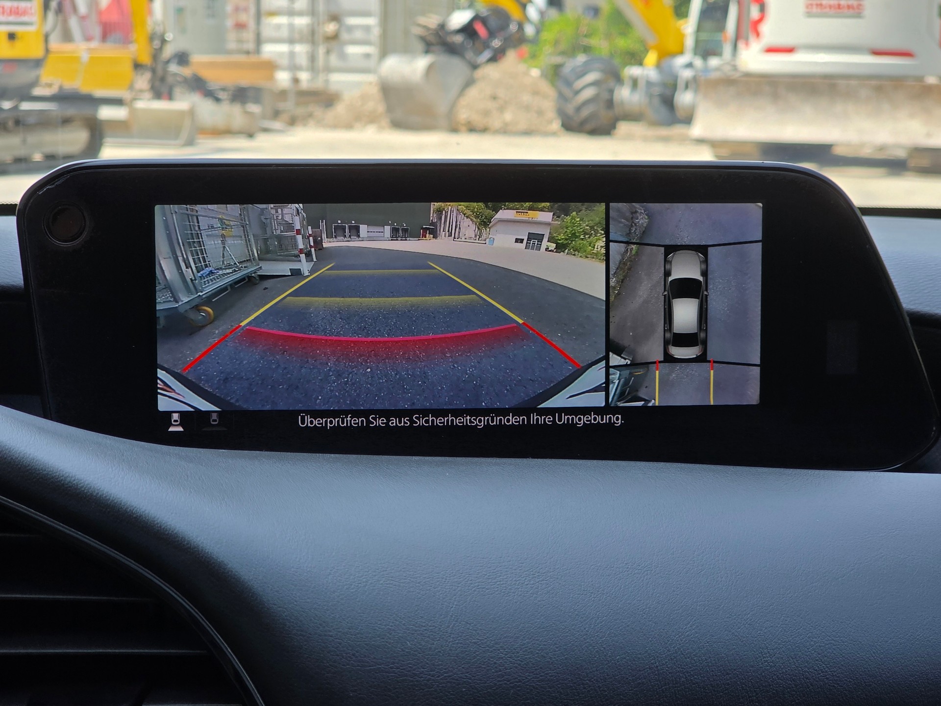 MAZDA 3 Sedan SKYACTIV-X M Hybrid 180 Revolution Automat-image-24