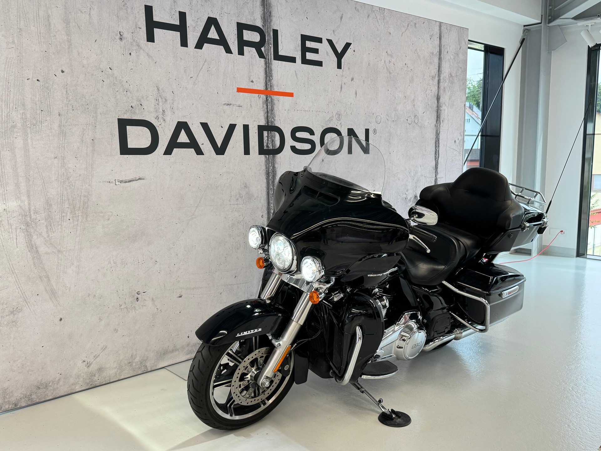 HARLEY-DAVIDSON FLHTK Electra Glide Ultra Limited 114-image-5