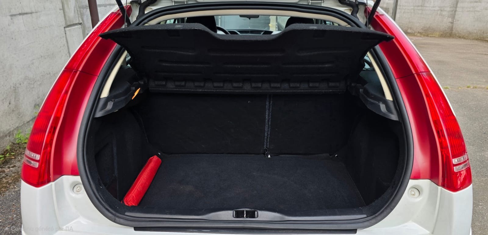CITROEN C4 Berline 1.6i 16V VTR (Pack)-image-5