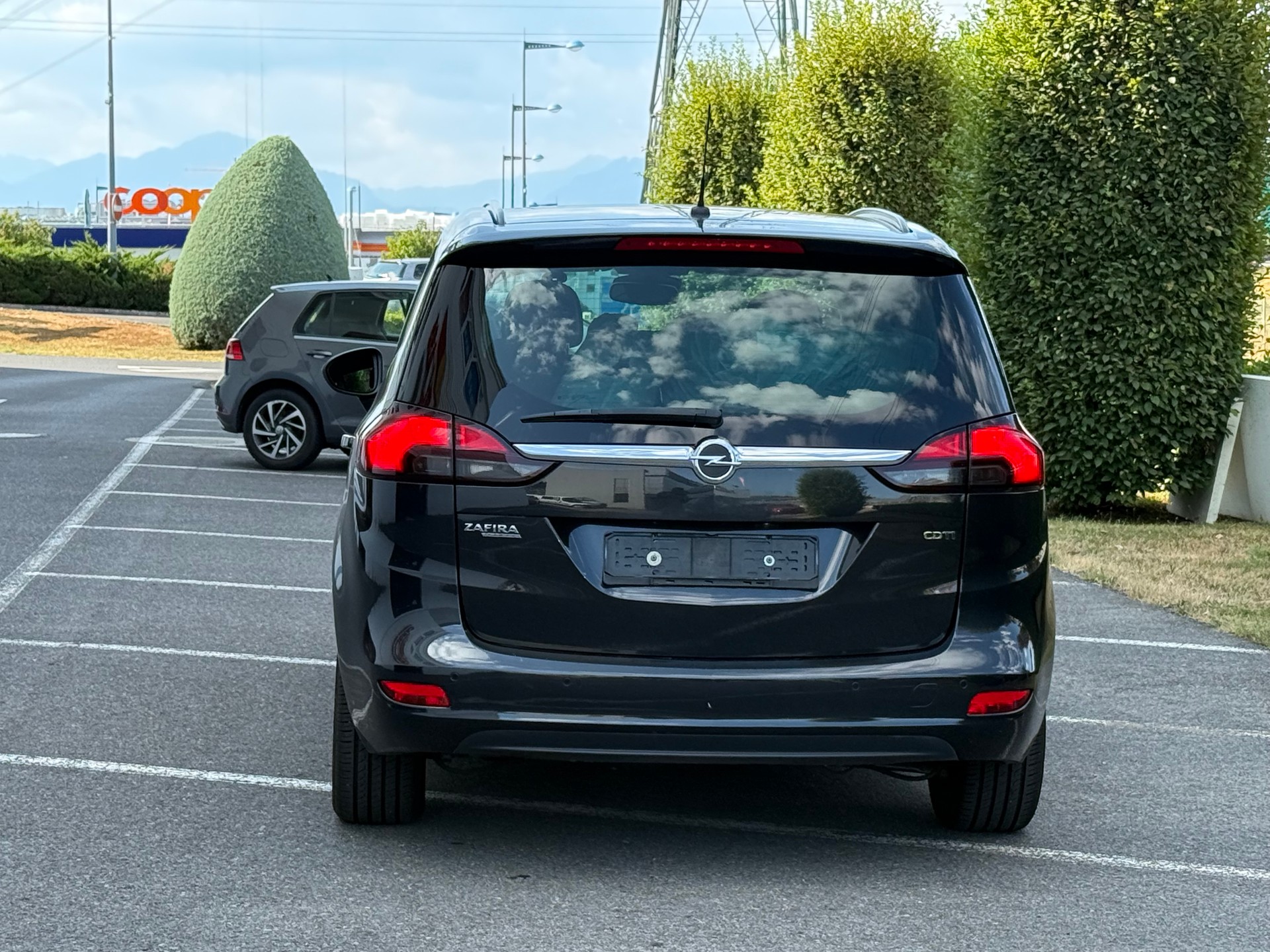 OPEL Zafira Tourer 2.0 CDTi Enjoy-image-10