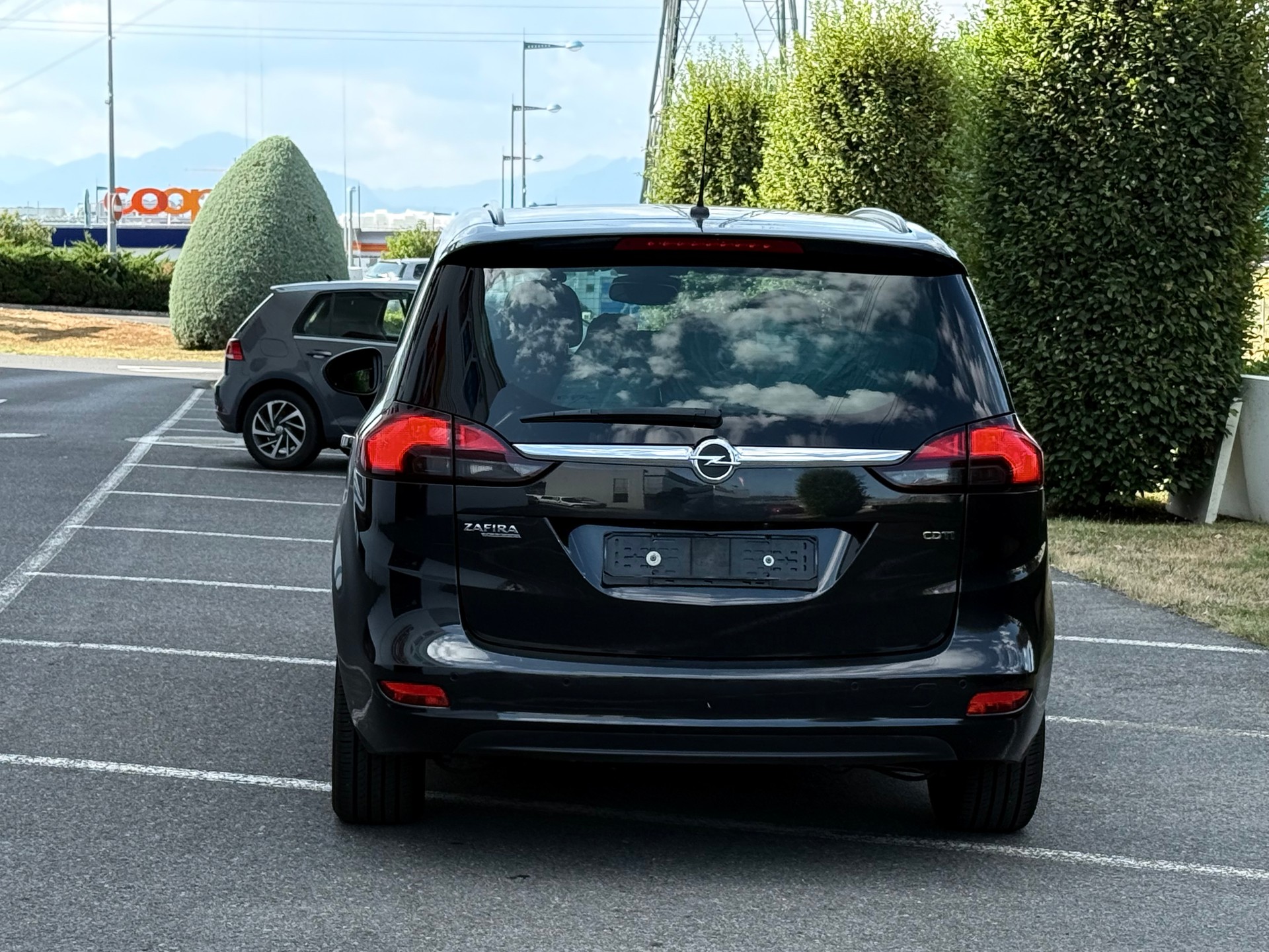 OPEL Zafira Tourer 2.0 CDTi Enjoy-image-11