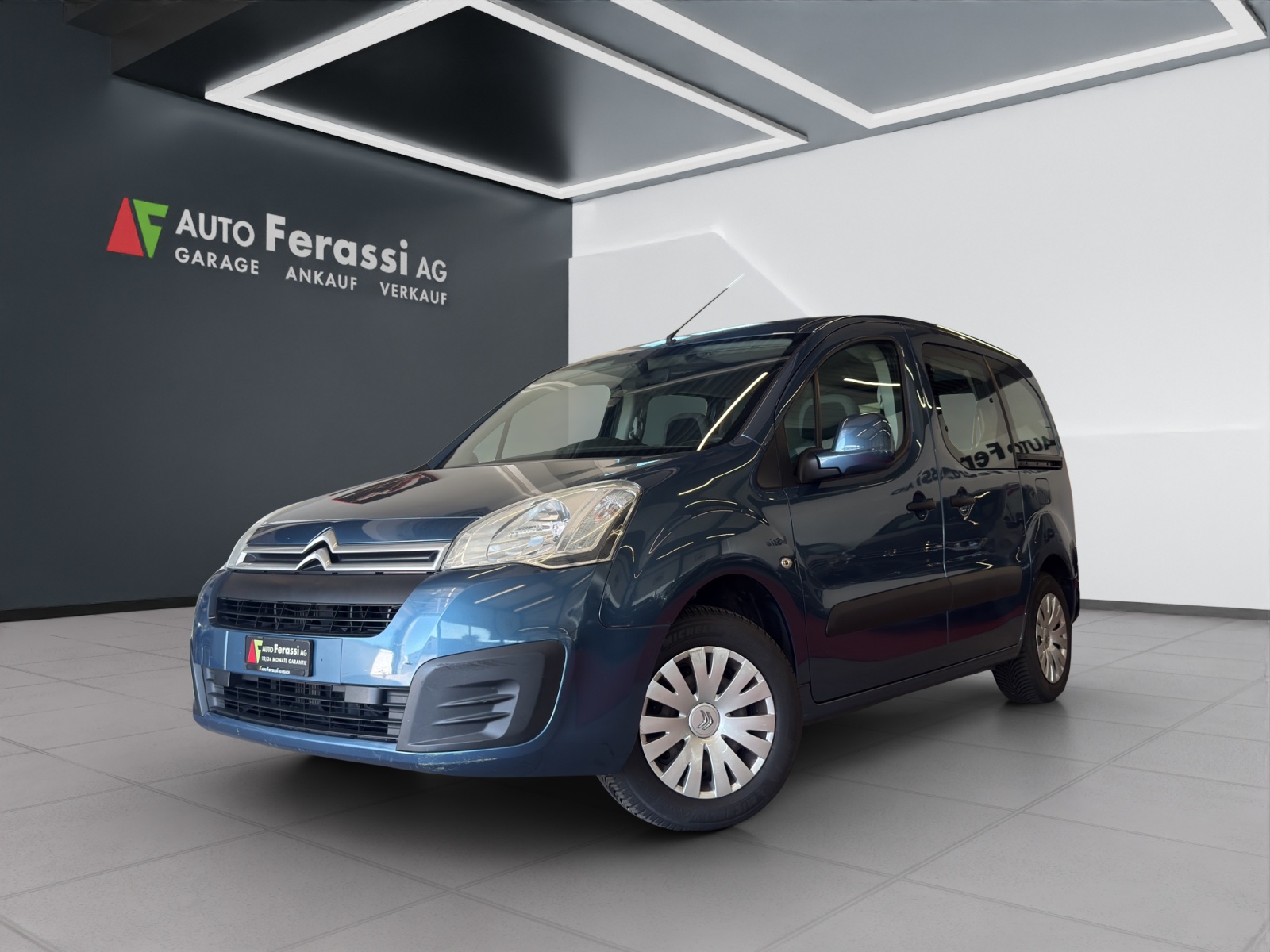 CITROEN Berlingo 1.2i Feel-image-0