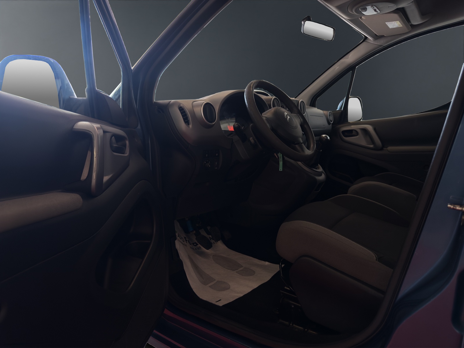 CITROEN Berlingo 1.2i Feel-image-20
