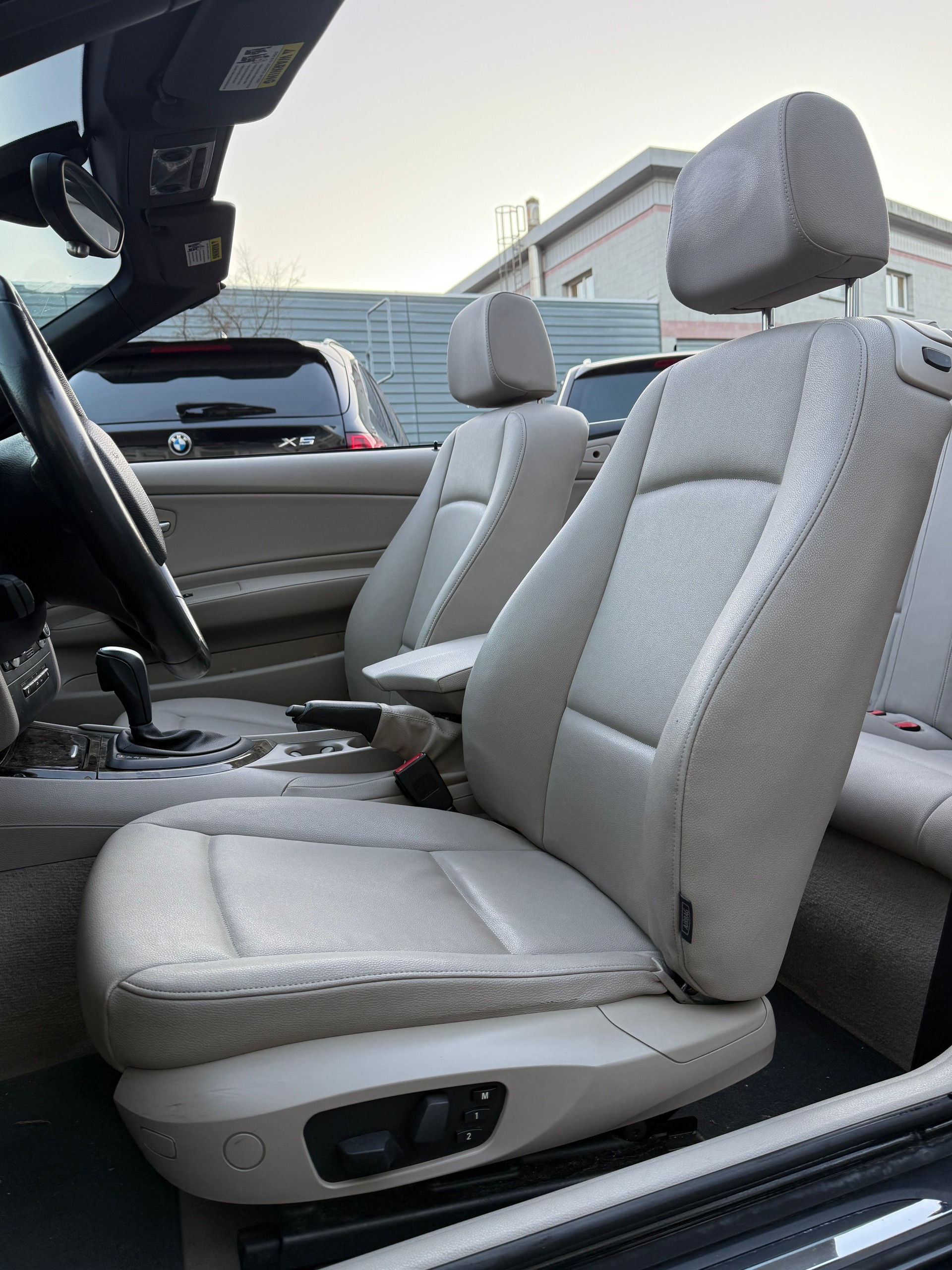 BMW 135i Cabrio Steptronic-image-4