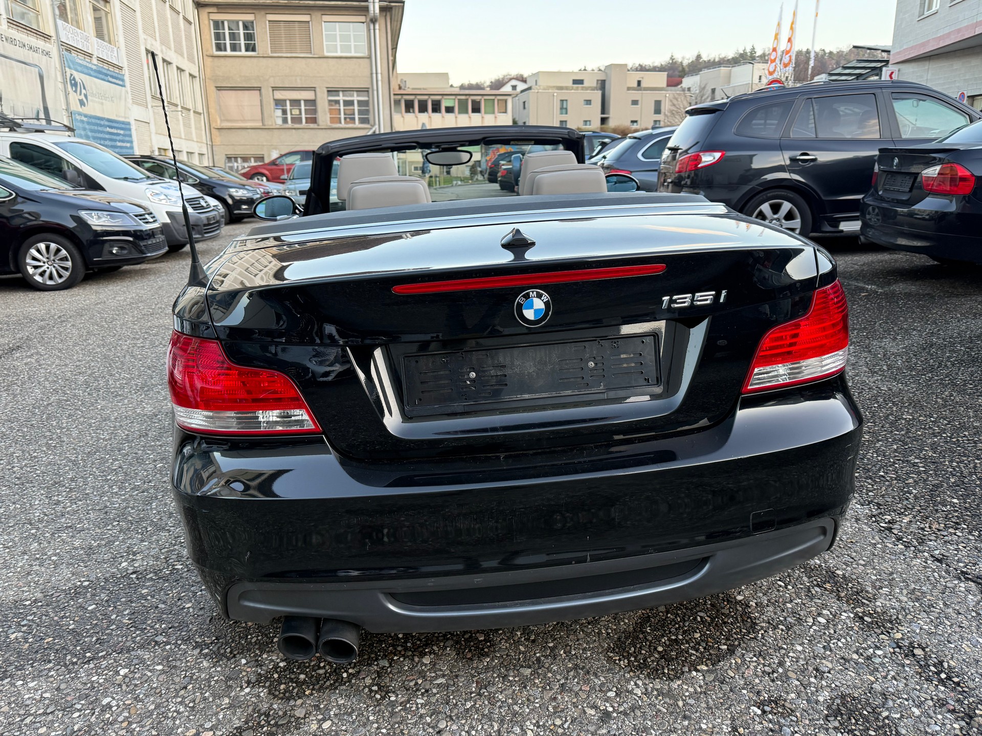 BMW 135i Cabrio Steptronic-image-3
