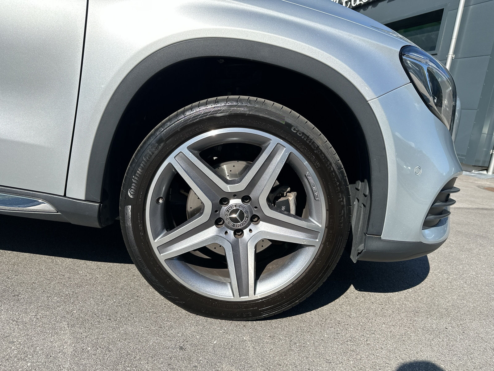 MERCEDES-BENZ GLA 250 AMG Line 4Matic-image-22