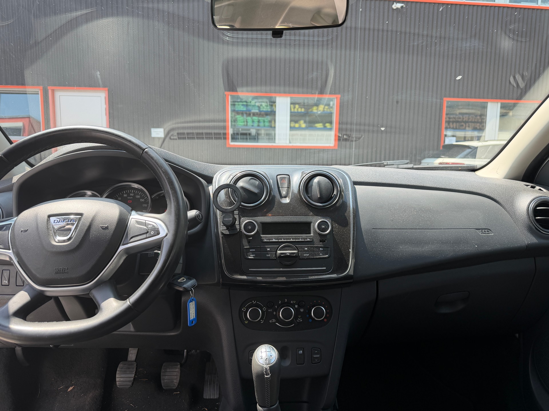 DACIA Sandero 1.0 Access-image-5