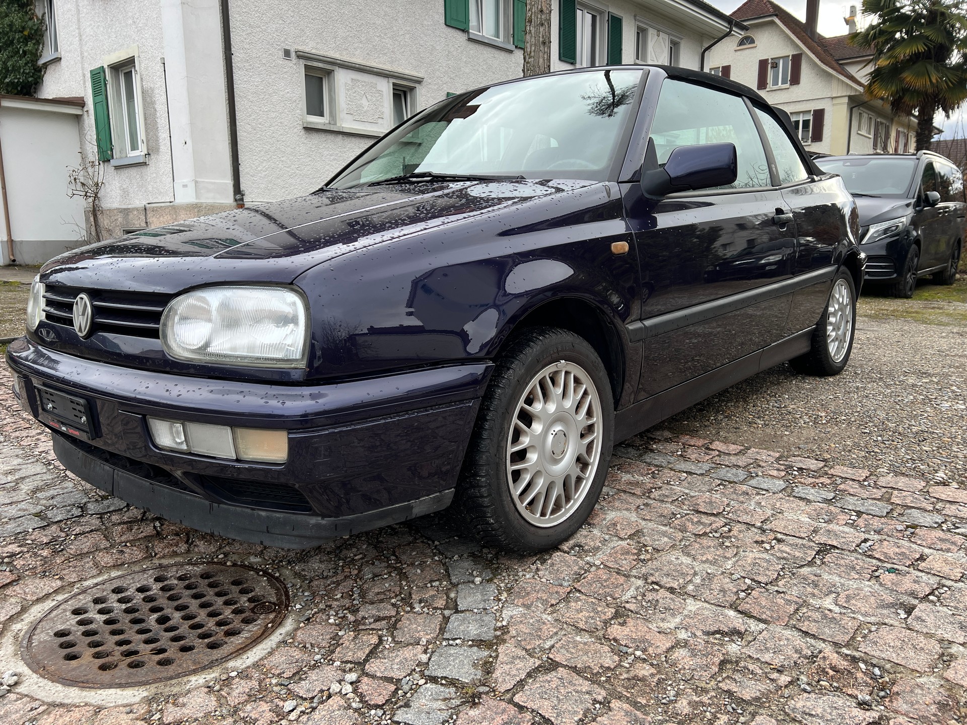 VW Golf Cabriolet 2000 Avantgarde-image-2