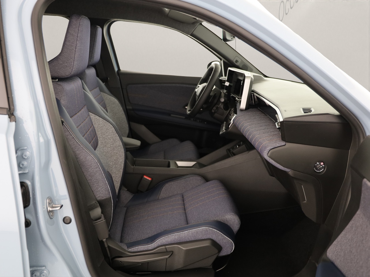 RENAULT R4 E-Tech Comfort Range techno-image-6