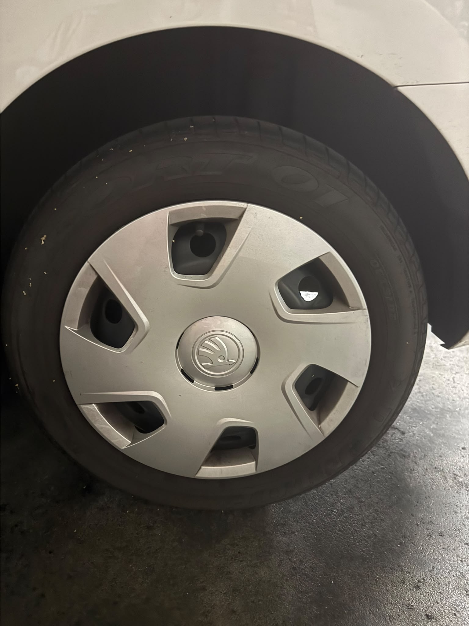 SKODA 1.4 TSI Active DSG-image-5