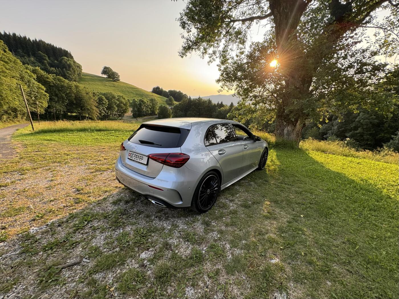 MERCEDES-BENZ A 200 7G-DCT-image-1