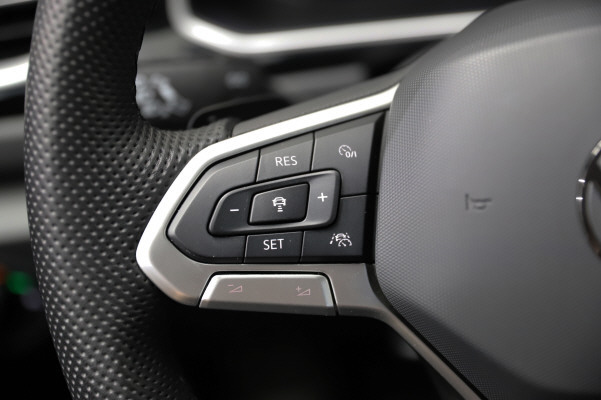 VW T-Roc 1.5 TSI R-Line DSG-image-13