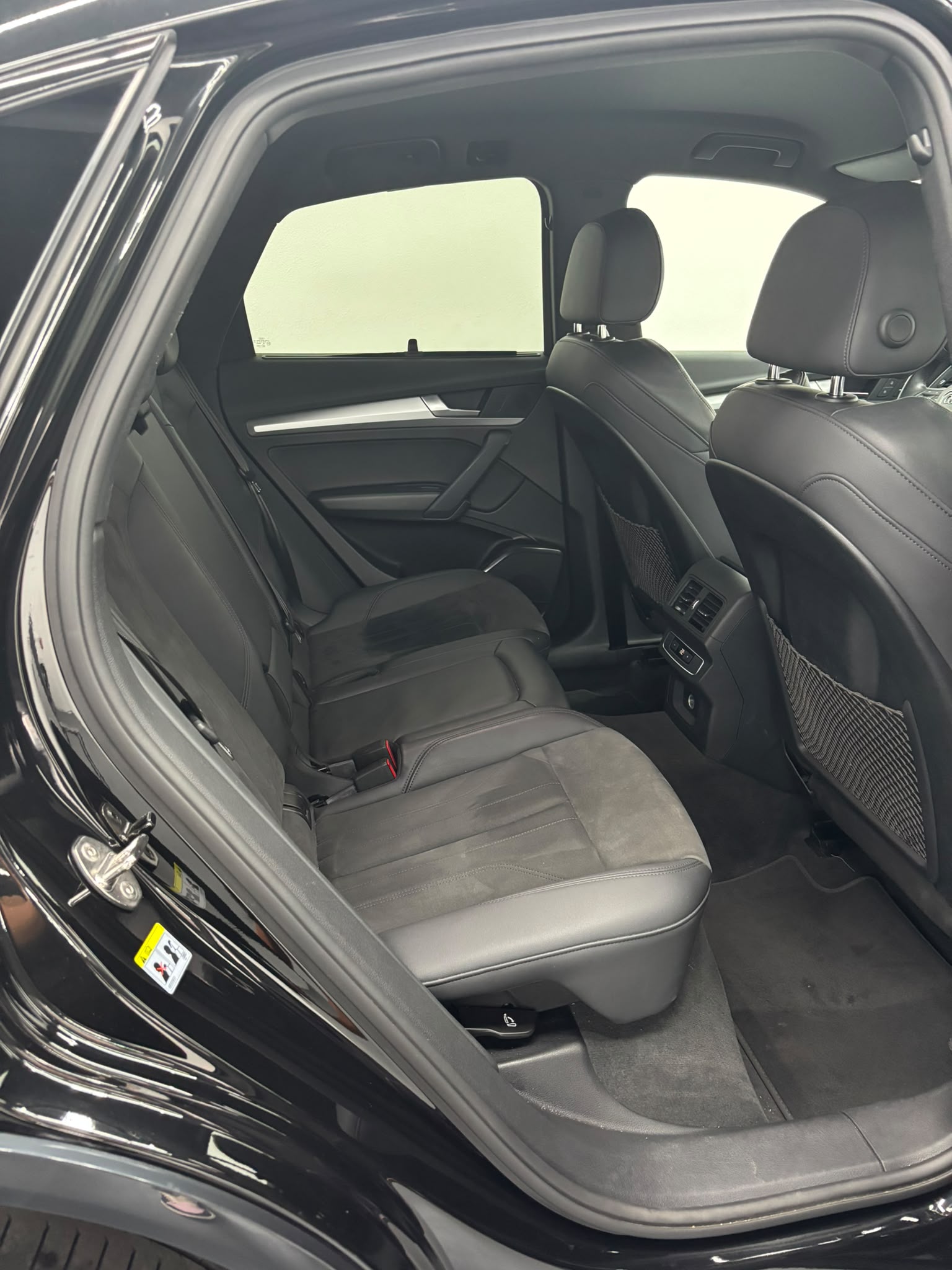 AUDI Q5 Sportback 40 TDI advanced quattro S-tronic-image-11