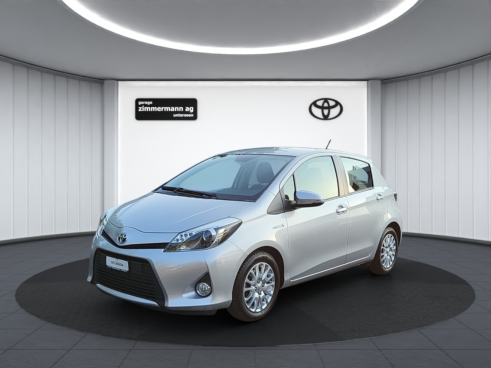TOYOTA Yaris 1.5 VVT-i HSD Sol-image-0