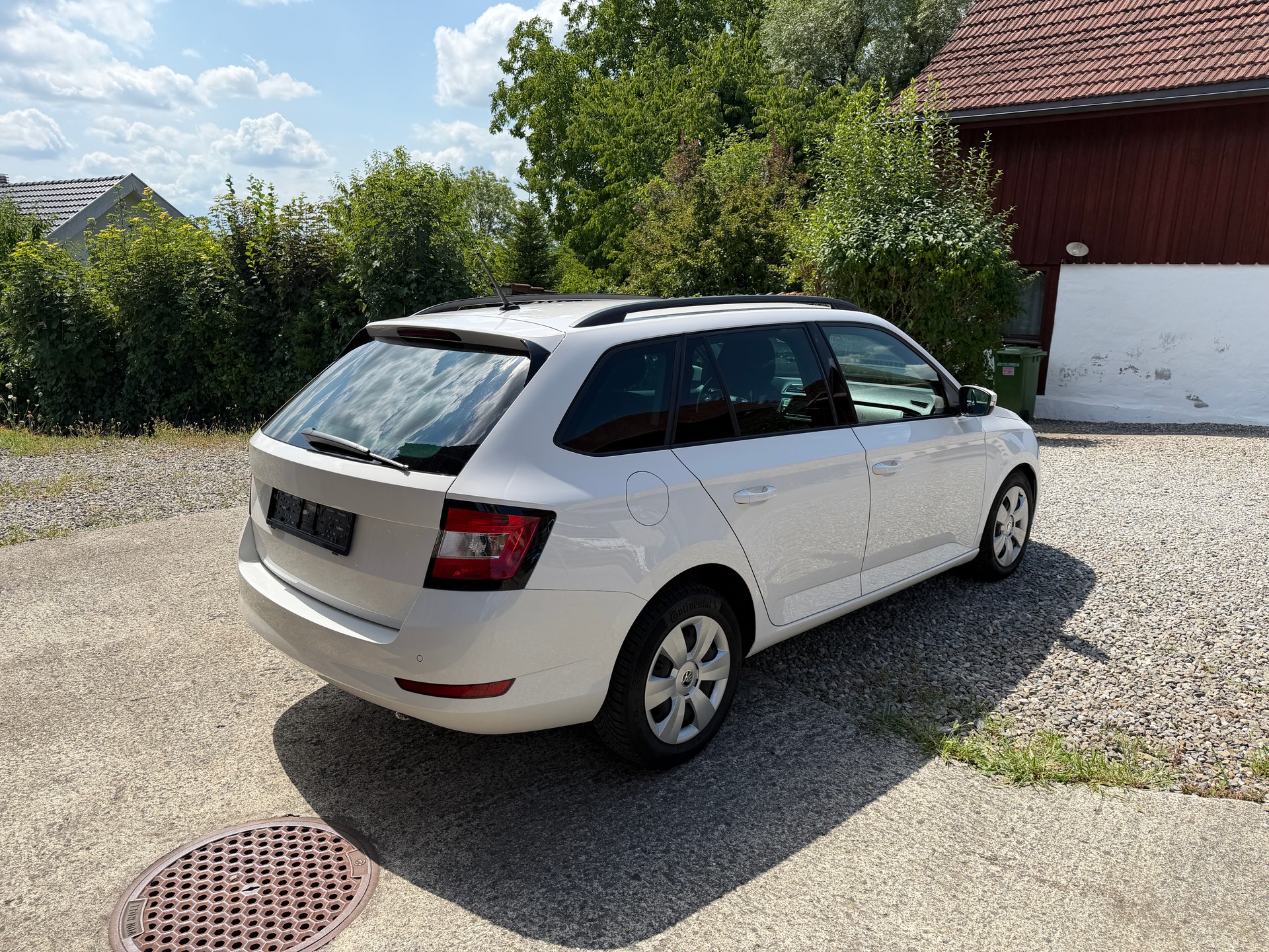 SKODA Fabia Combi 1.0 TSI Ambition DSG-image-3