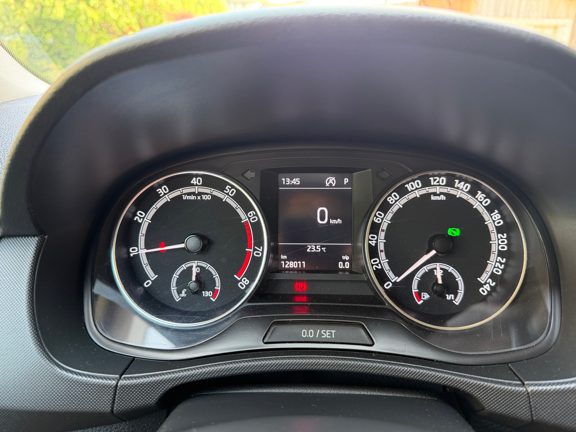 SKODA Fabia Combi 1.0 TSI Ambition DSG-image-8