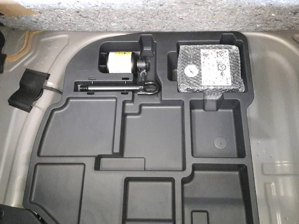 TOYOTA Aygo X 1.5 VVT-i HSD Trend-image-15